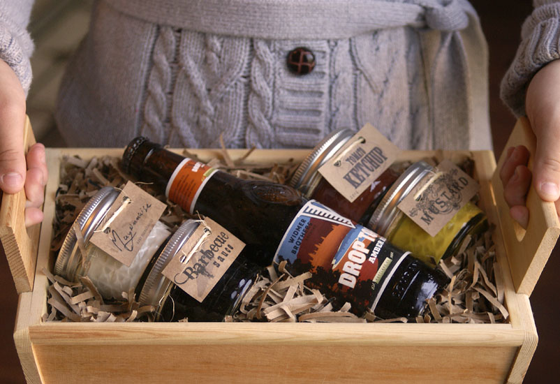 BBQ Gift Basket &amp; Free Printables - Bread &amp; With It
